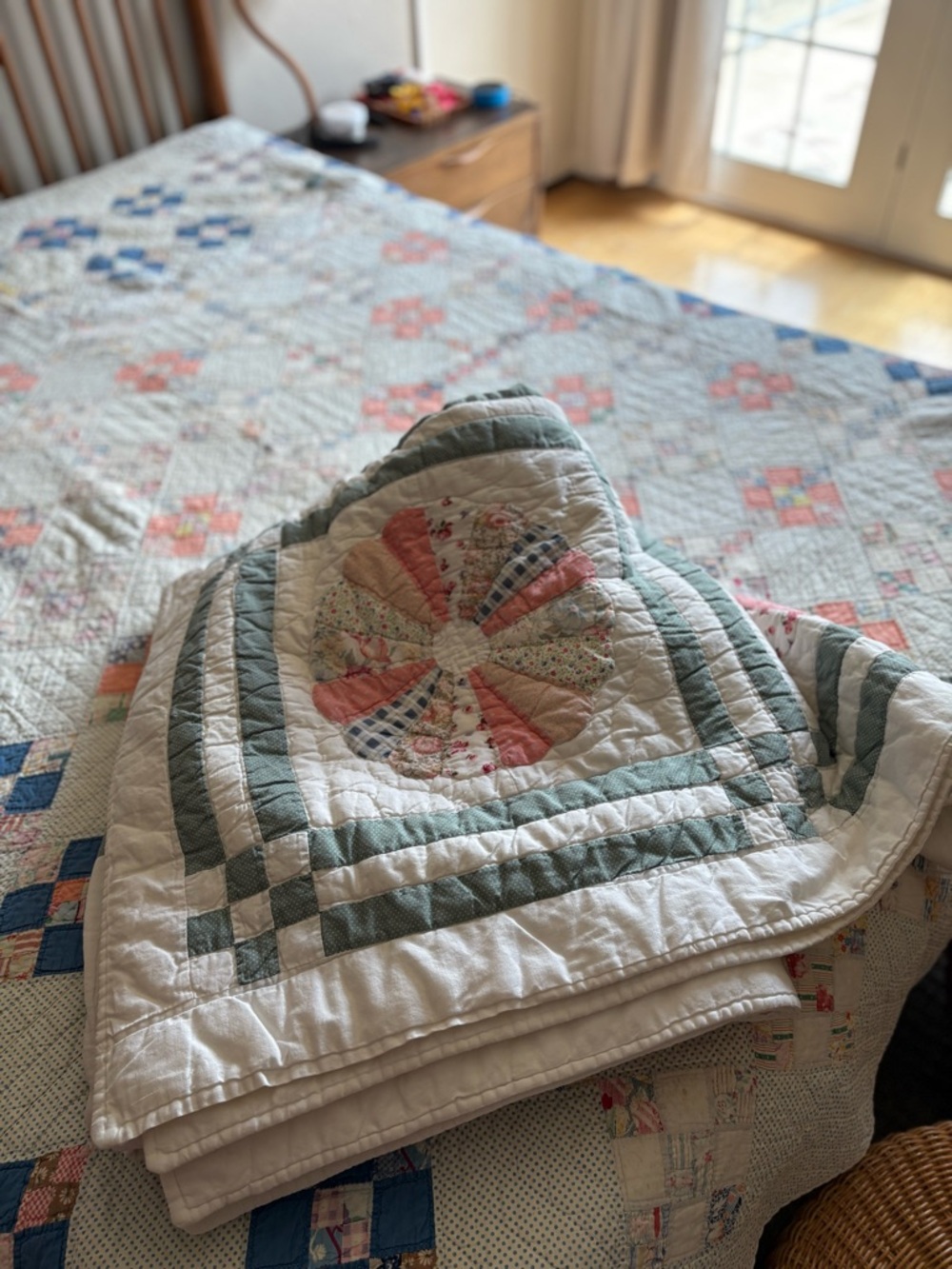 Vintage Handmade Quilt with White and Sage Green Fan Medallion 80x96”